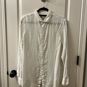Banana Republic White Men's Button Down Shirt Linen Blend.  Size S